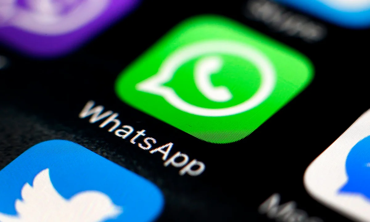 How e-commerce companies can use WhatsApp to increase customer engagement